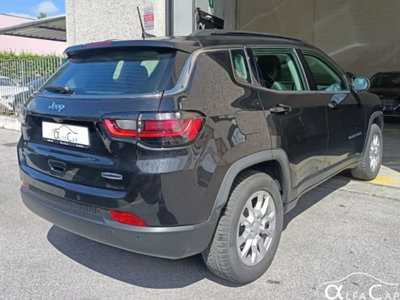 Jeep Compass 1.3 T4 190CV PHEV AT6 4xe Business Plus (2)
