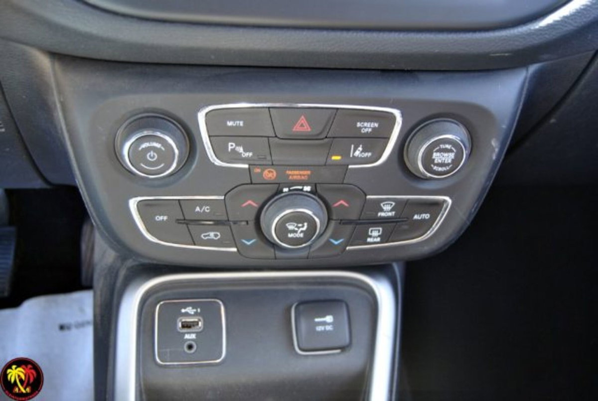Jeep Compass 1.6 Multijet II 2WD Longitude (10)