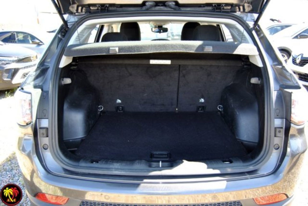 Jeep Compass 1.6 Multijet II 2WD Longitude (16)