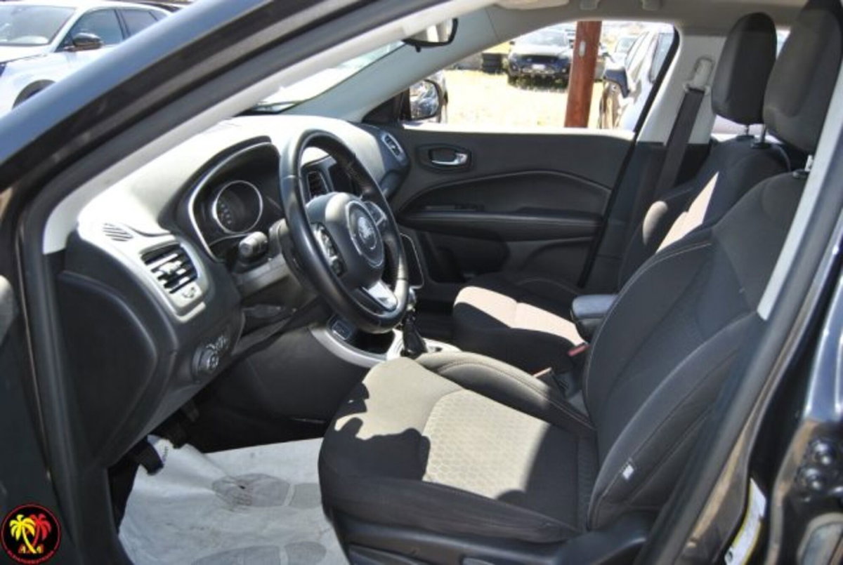 Jeep Compass 1.6 Multijet II 2WD Longitude (5)
