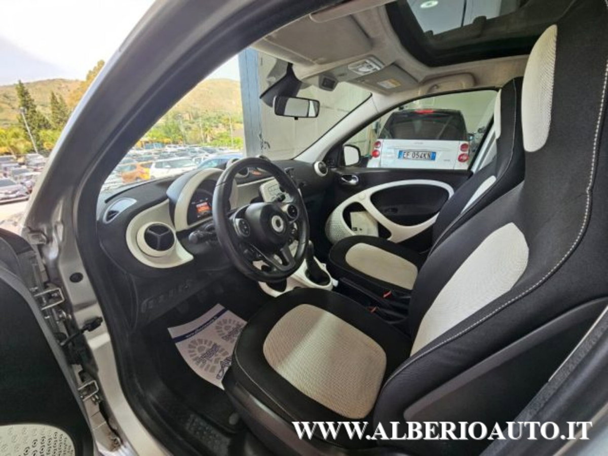 smart forfour forfour 70 1.0 Passion (11)