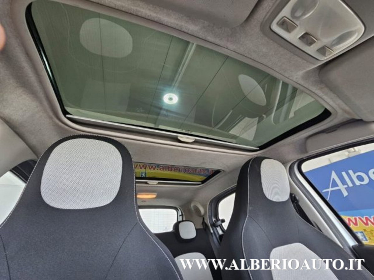 smart forfour forfour 70 1.0 Passion (12)