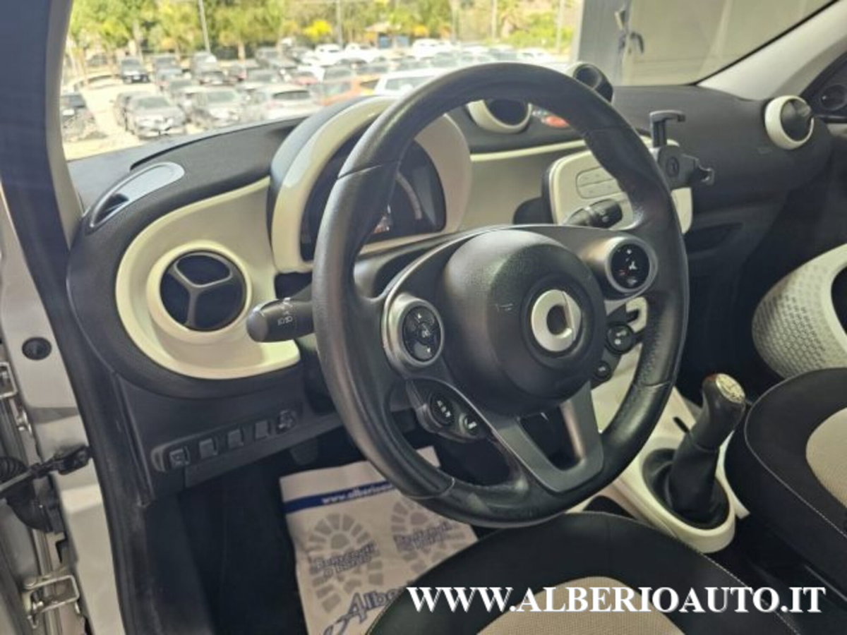 smart forfour forfour 70 1.0 Passion (19)