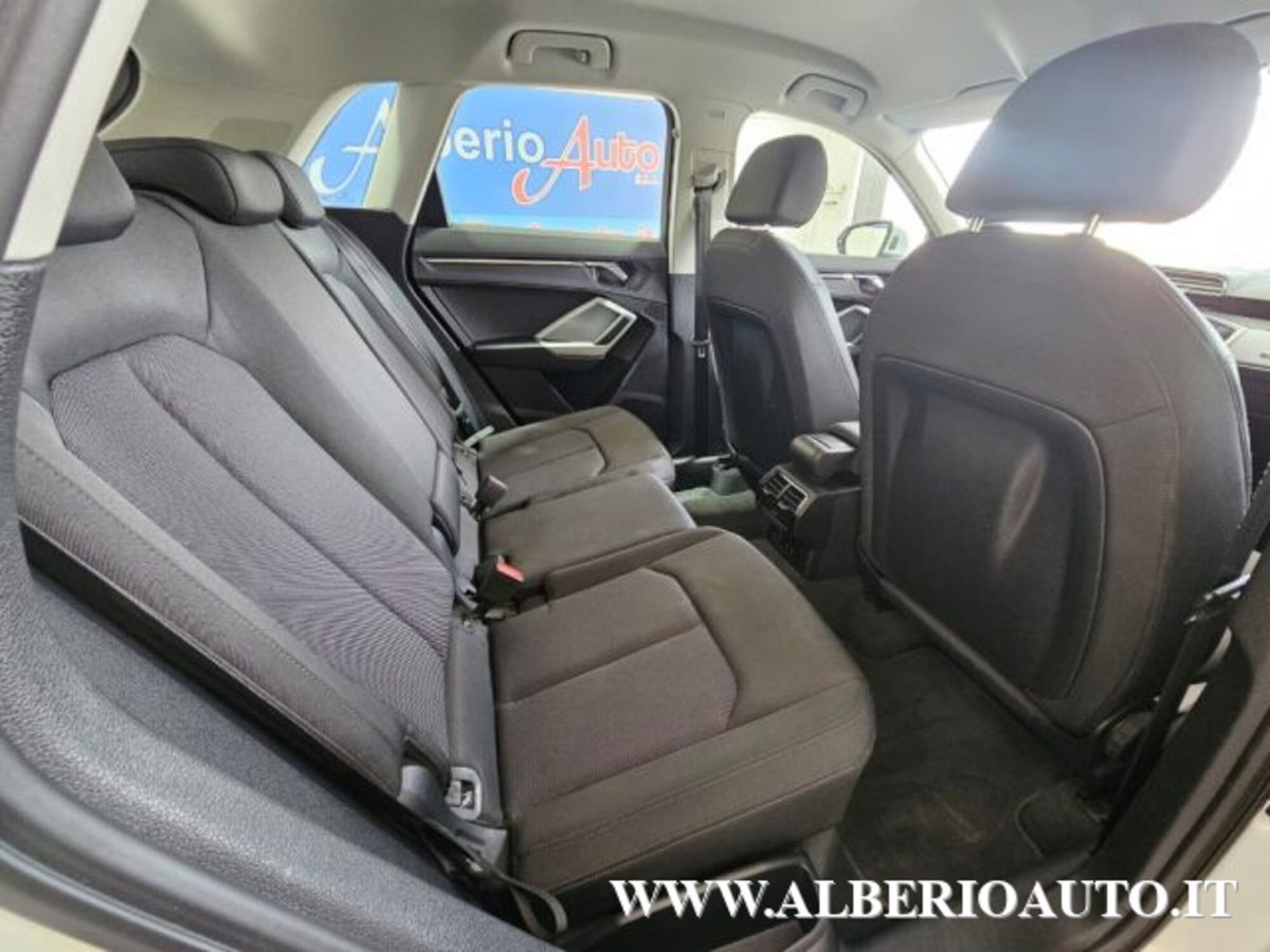 Audi Q3 Sportback 35 TDI quattro S tronic S line edition (10)