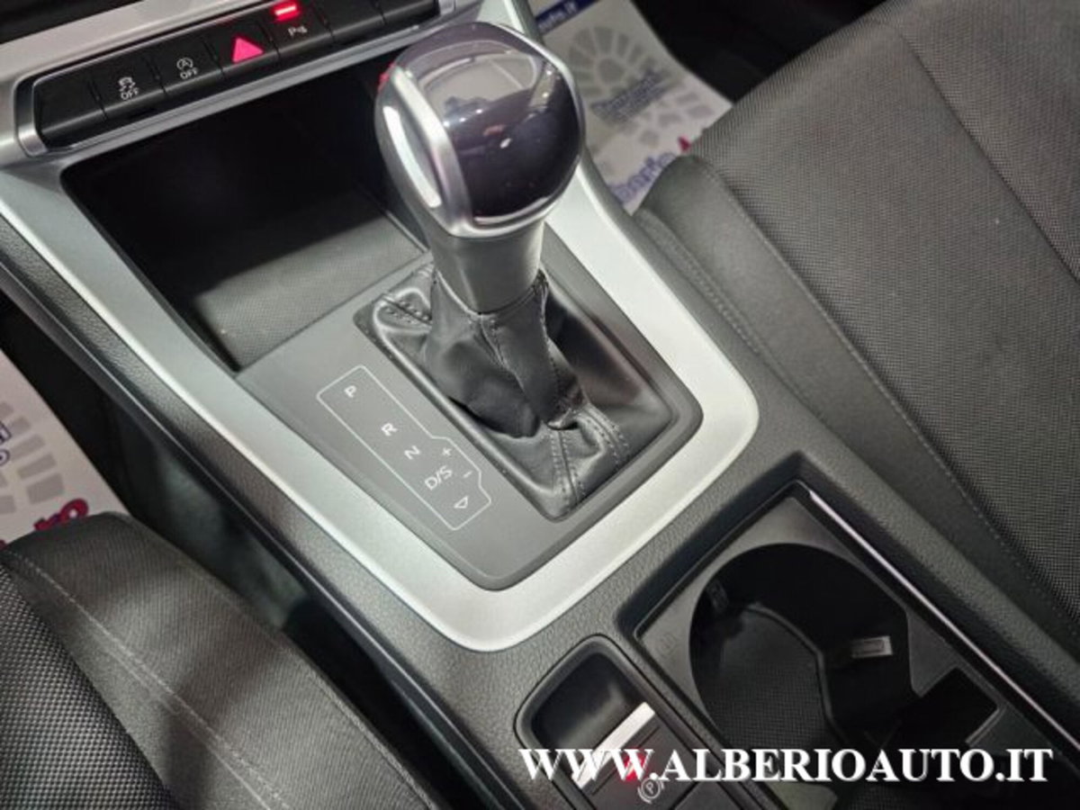 Audi Q3 Sportback 35 TDI quattro S tronic S line edition (15)