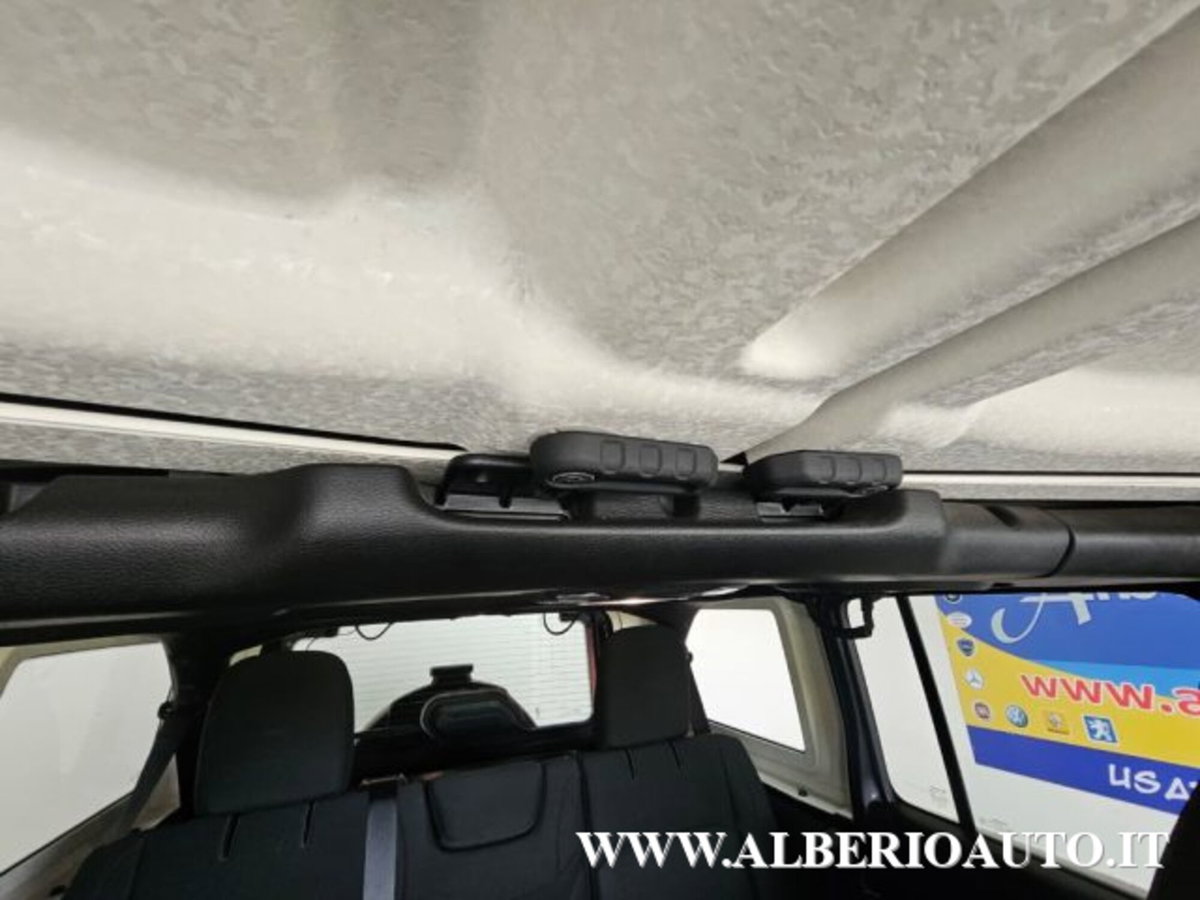 Jeep Wrangler Unlimited 2.2 Mjt II Night Eagle (14)