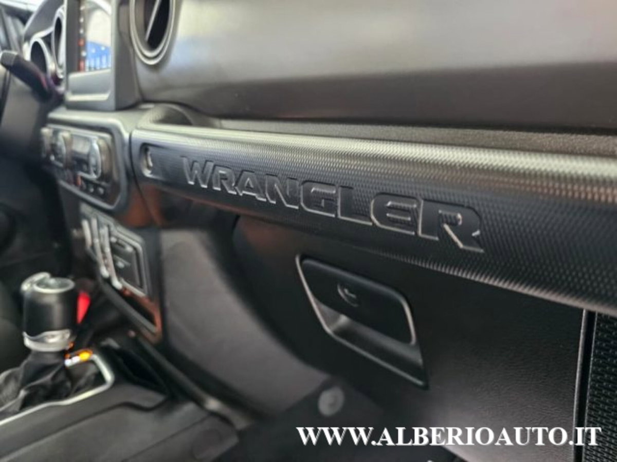 Jeep Wrangler Unlimited 2.2 Mjt II Night Eagle (15)