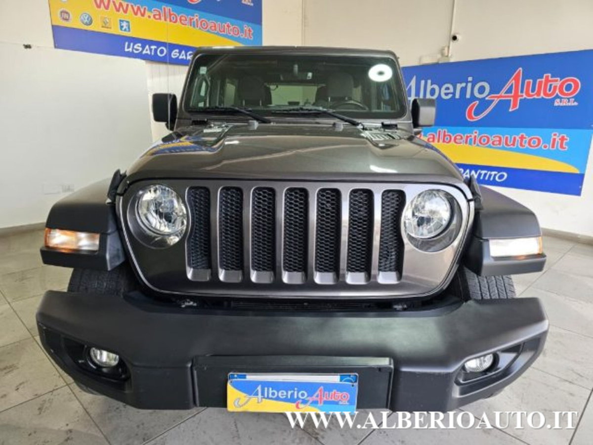 Jeep Wrangler Unlimited 2.2 Mjt II Night Eagle (2)