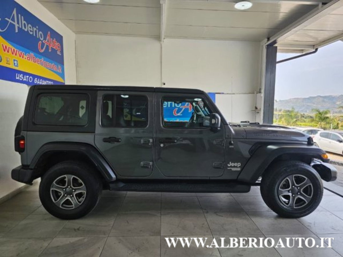 Jeep Wrangler Unlimited 2.2 Mjt II Night Eagle (3)