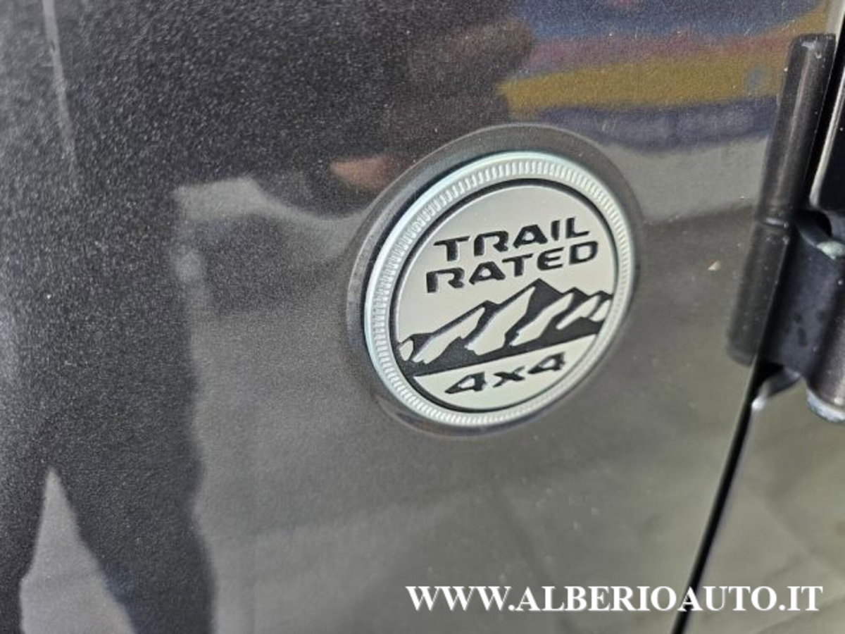 Jeep Wrangler Unlimited 2.2 Mjt II Night Eagle (8)