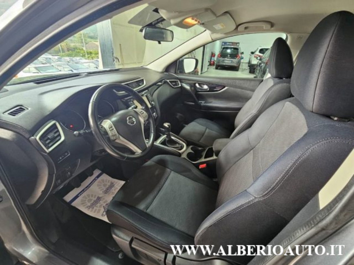 Nissan Qashqai 1.6 dCi 2WD Acenta Premium (10)