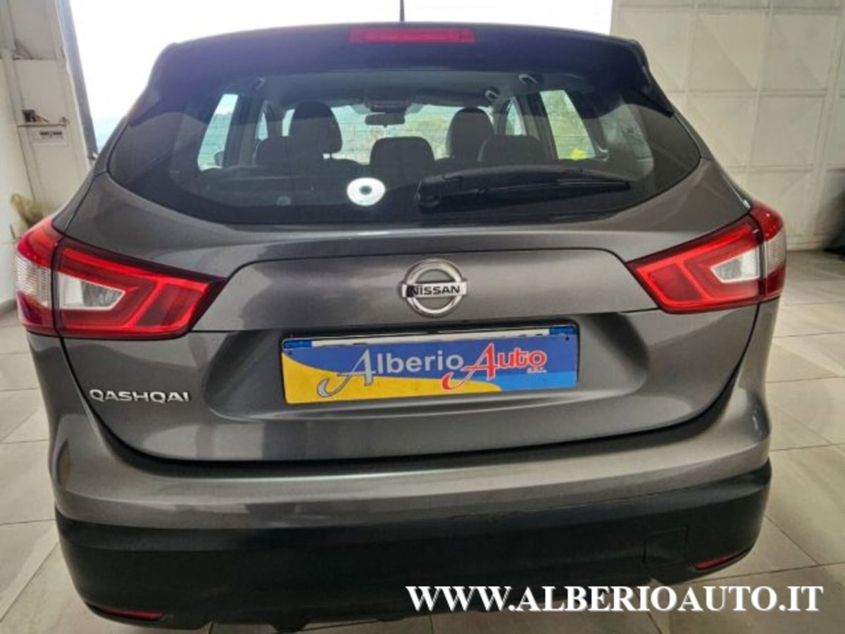 Nissan Qashqai 1.6 dCi 2WD Acenta Premium (5)