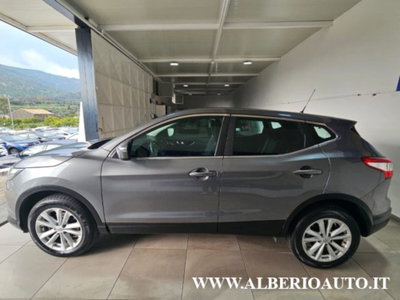 Nissan Qashqai 1.6 dCi 2WD Acenta Premium (6)