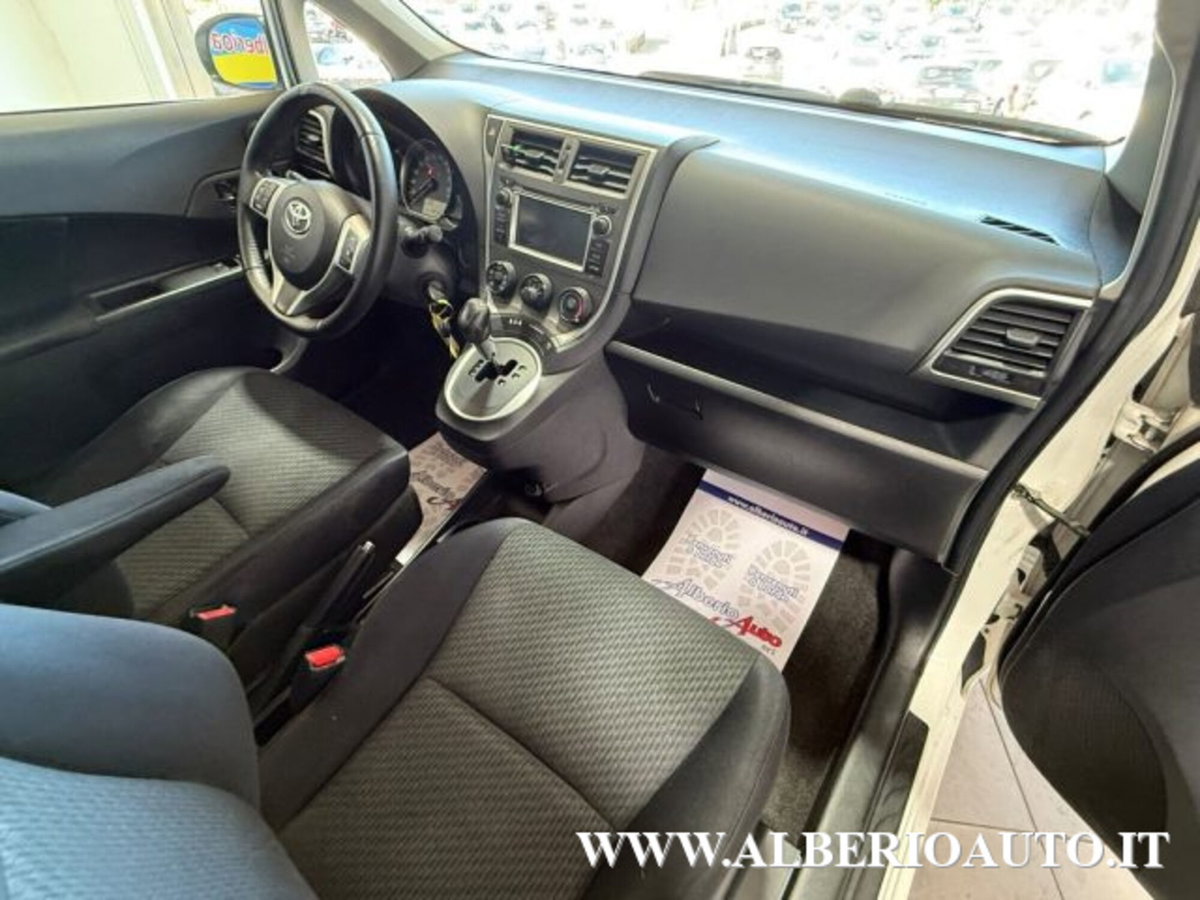 Toyota Verso-S 1.4D MMT Active (8)