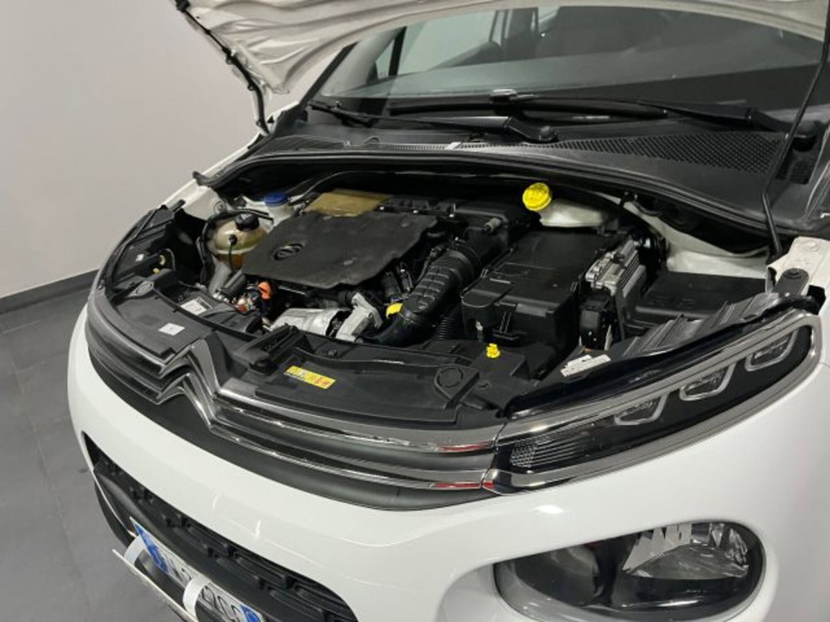 Citroen C3 BlueHDi 100 S&S Feel (13)