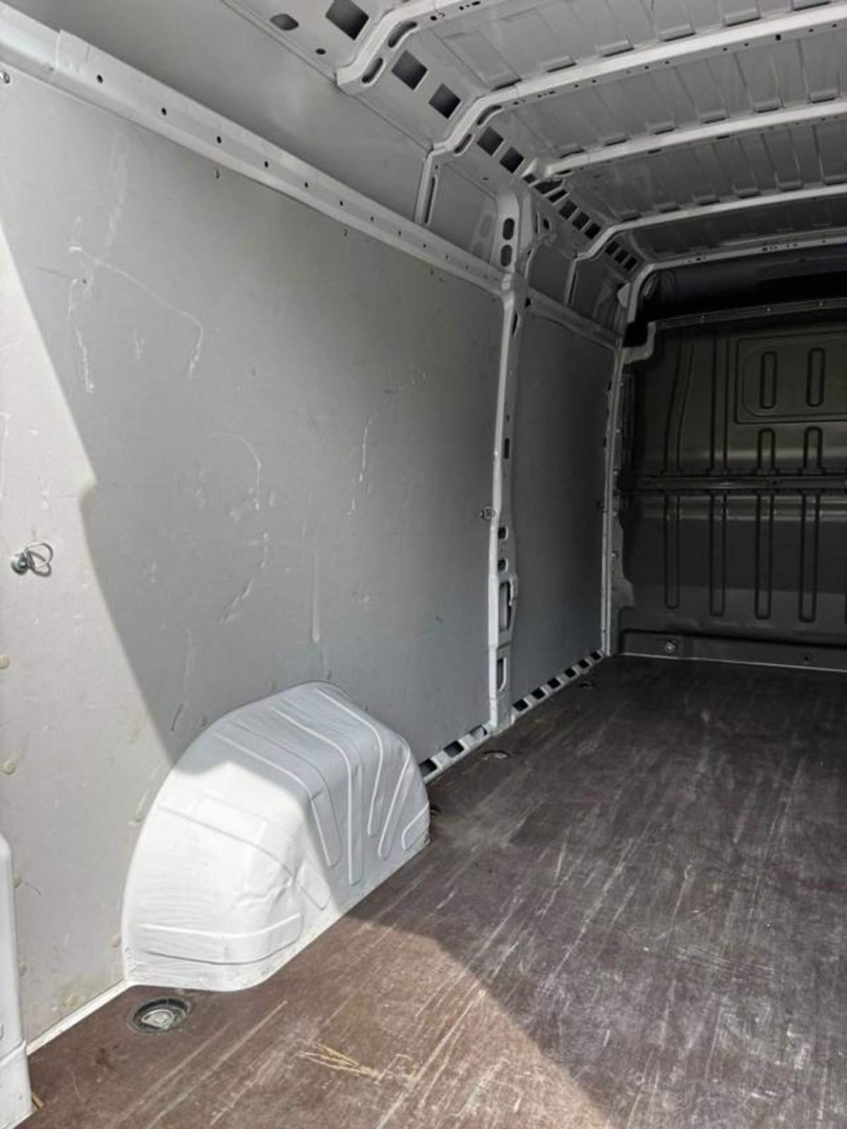 Opel Movano Furgone 35 2.2 BlueHDi 140 S&S PLM-TA Furgone (10)