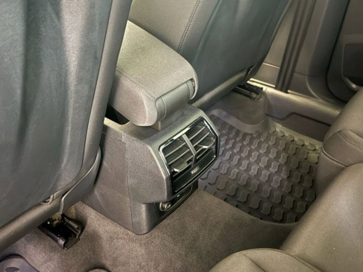Audi Q3 35 TDI quattro S tronic Business Advanced (10)