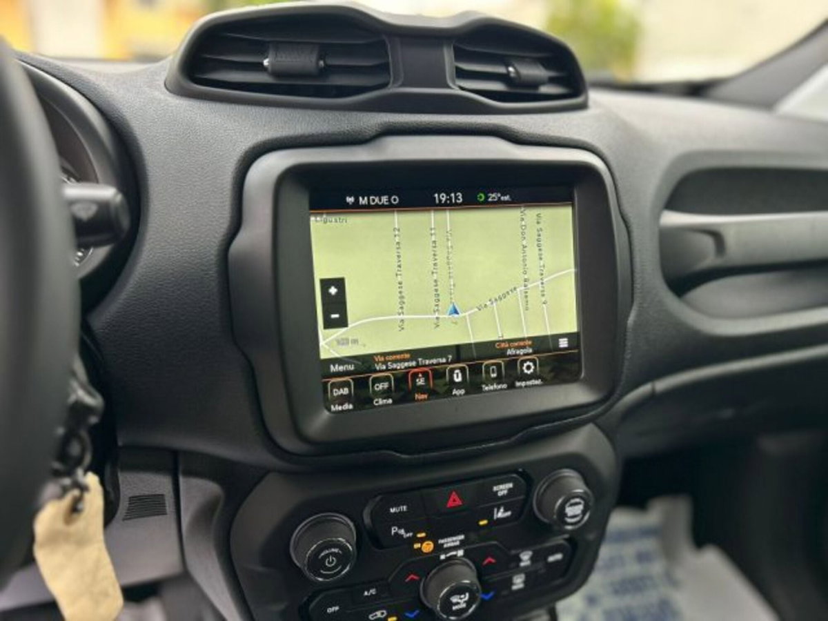 Jeep Renegade 1.6 Mjt DDCT 120 CV Longitude (10)