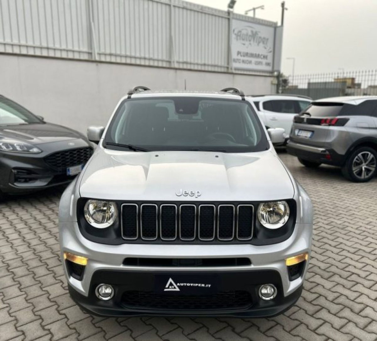 Jeep Renegade 1.6 Mjt DDCT 120 CV Longitude (2)