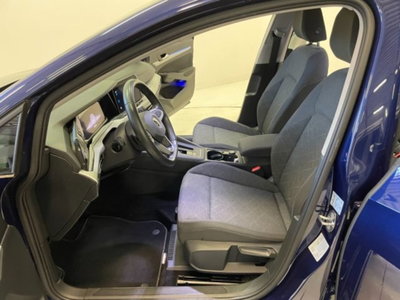 Volkswagen Golf Variant 1.0 eTSI EVO DSG Life (6)