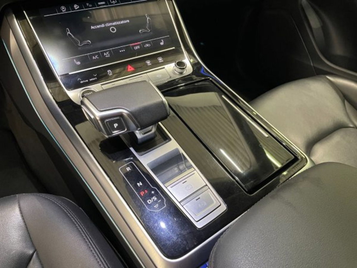 Audi Q8 Q8 50 TDI 286 CV quattro tiptronic Sport (9)