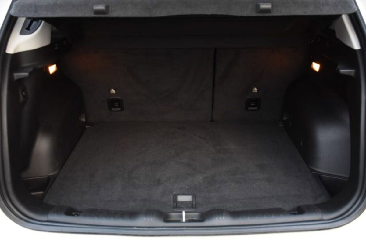 Jeep Compass 1.6 Multijet II 2WD Limited (15)
