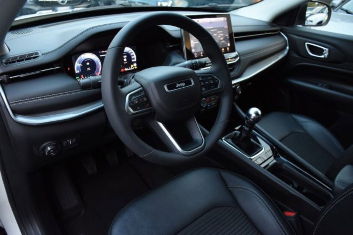 Jeep Compass 1.6 Multijet II 2WD Limited (5)