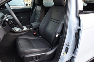 Land Rover Range Rover Evoque 1.5 I3 PHEV 300 CV AWD Auto (6)