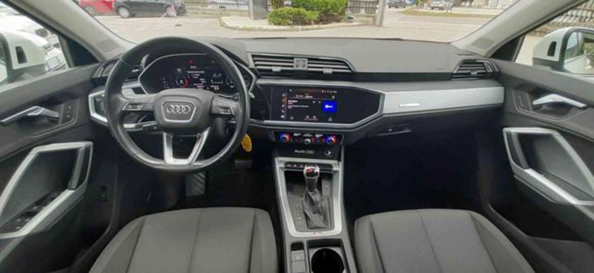 Audi Q3 Sportback 35 TDI quattro S tronic S line edition (18)