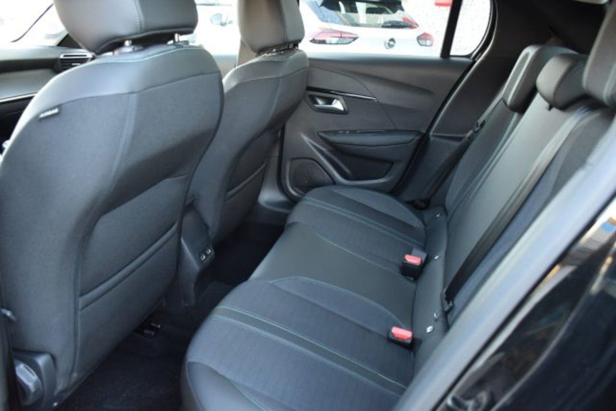 Peugeot 208 PureTech 75 Stop&Start 5 porte Allure Pack (14)