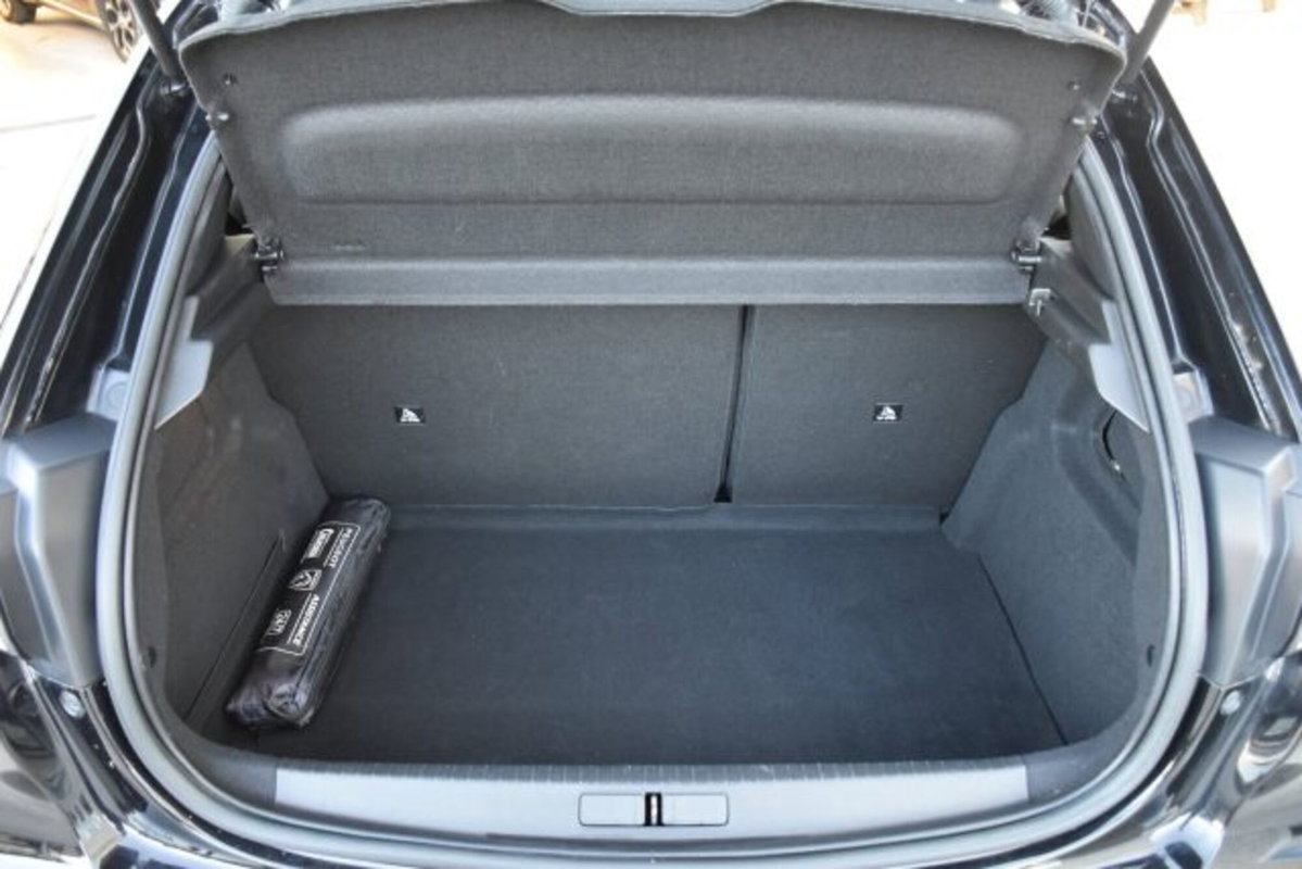 Peugeot 208 PureTech 75 Stop&Start 5 porte Allure Pack (15)