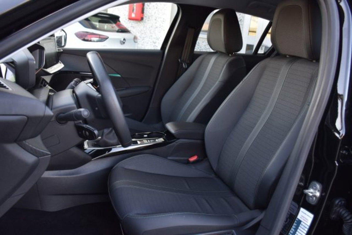 Peugeot 208 PureTech 75 Stop&Start 5 porte Allure Pack (8)