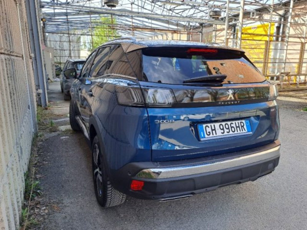 Peugeot 3008 BlueHDi 130 S&S EAT8 GT Pack (2)