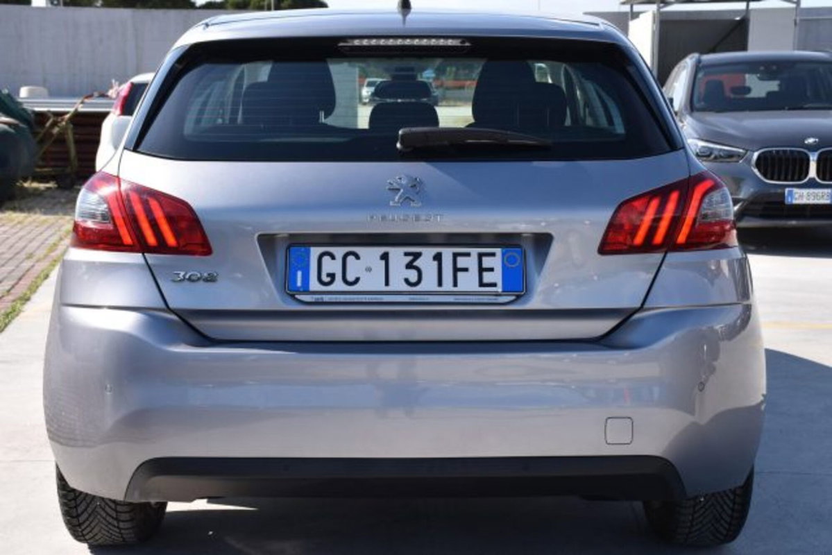 Peugeot 308 BlueHDi 100 S&S Business (5)