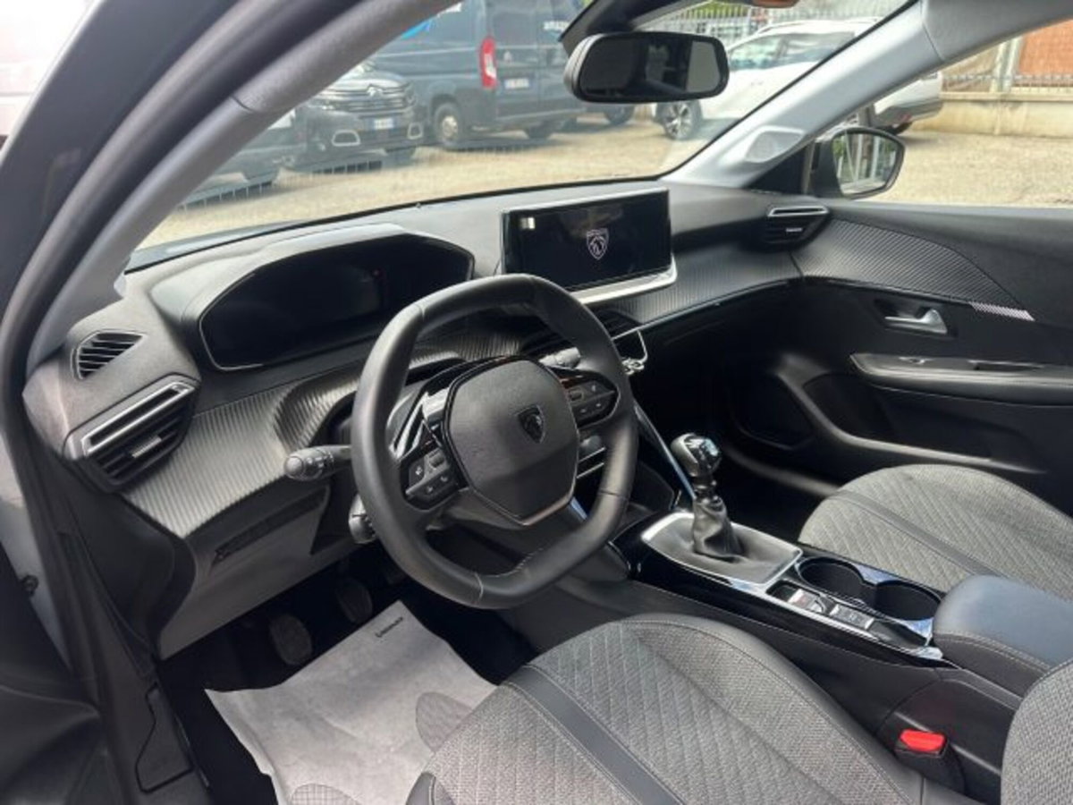 Peugeot 208 PureTech 100 Stop&Start 5 porte Allure (5)