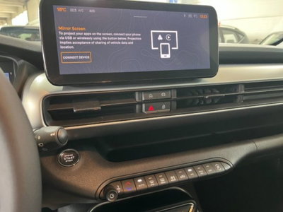 Jeep Avenger 1.2 turbo e-hybrid mhev Altitude fwd 110cv edct6 (16)