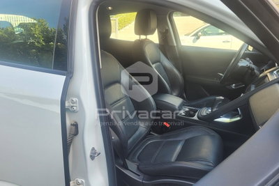 Jaguar E-Pace 2.0D 150 CV AWD aut. S (13)