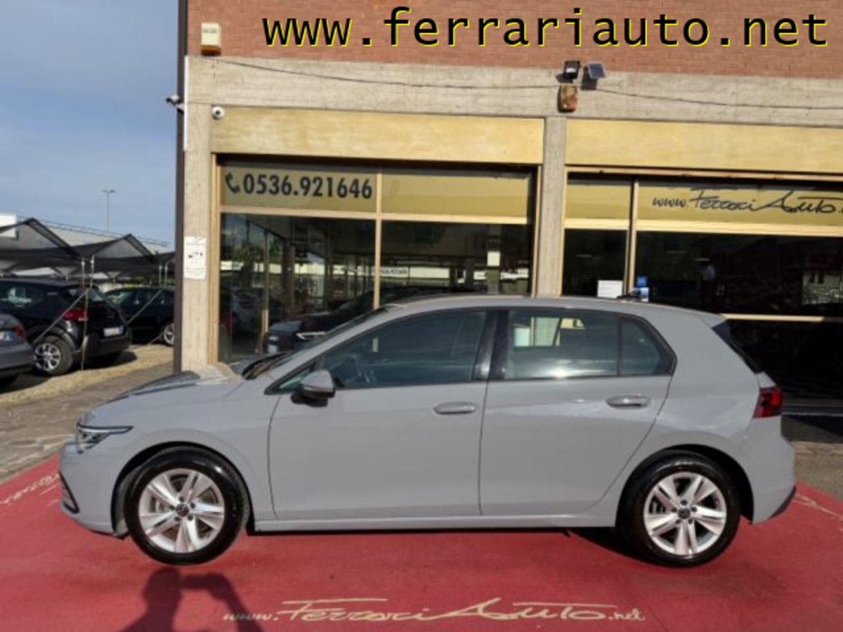 Volkswagen Golf 1.5 eTSI 150 CV EVO ACT DSG Style (5)