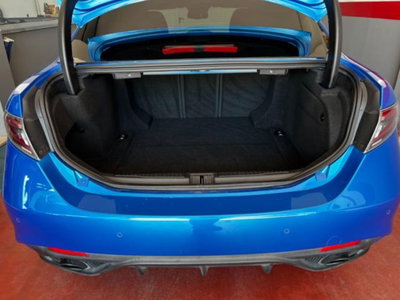 Alfa Romeo Giulia 2.2 Turbodiesel 210 CV AT8 AWD Q4 Ti (13)