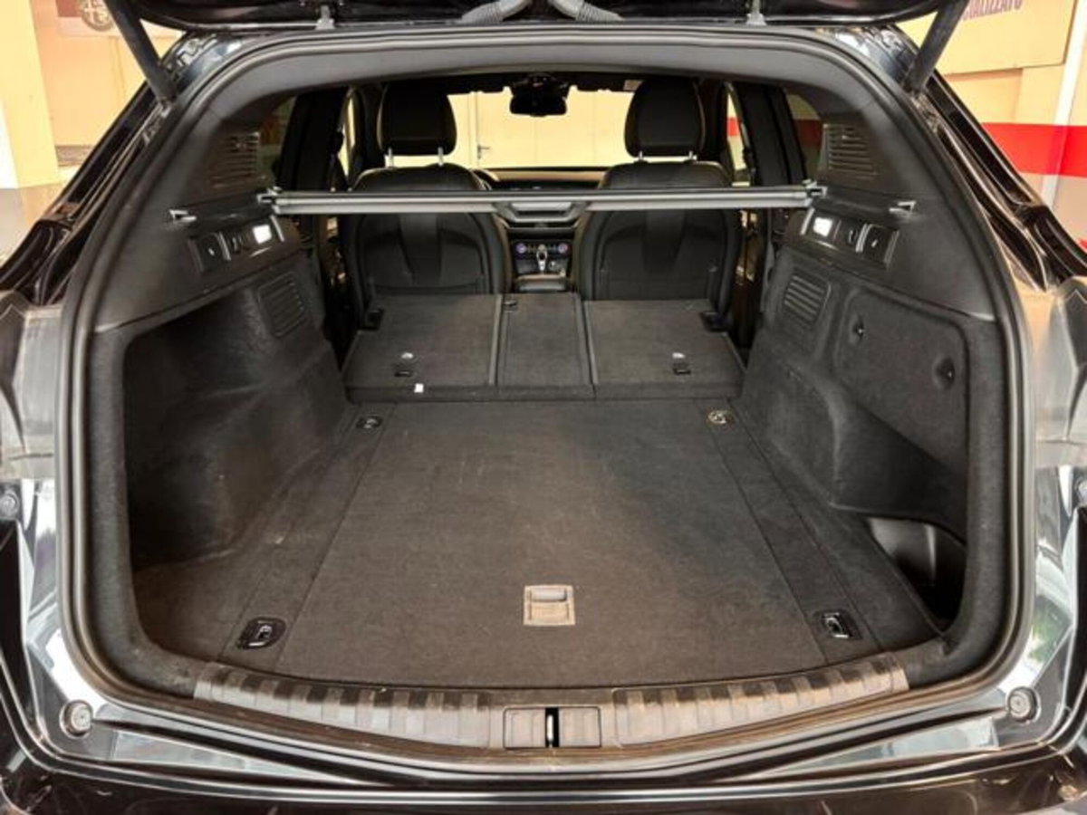 Alfa Romeo Stelvio Stelvio 2.2 Turbodiesel 210 CV AT8 Q4 Veloce (15)