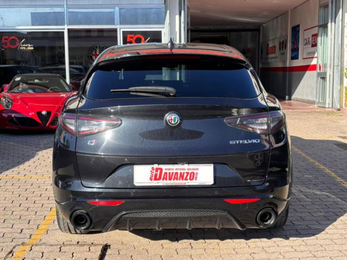 Alfa Romeo Stelvio Stelvio 2.2 Turbodiesel 210 CV AT8 Q4 Veloce (3)