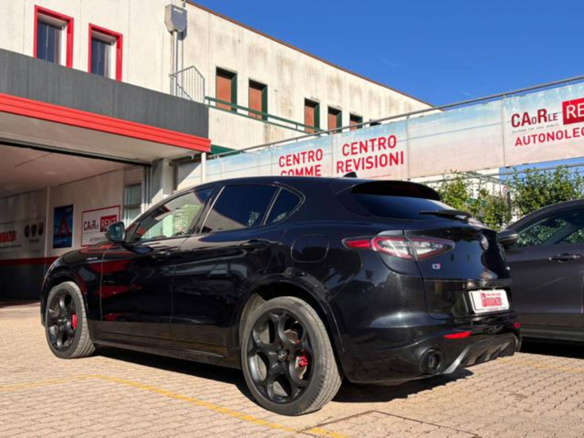 Alfa Romeo Stelvio Stelvio 2.2 Turbodiesel 210 CV AT8 Q4 Veloce (4)