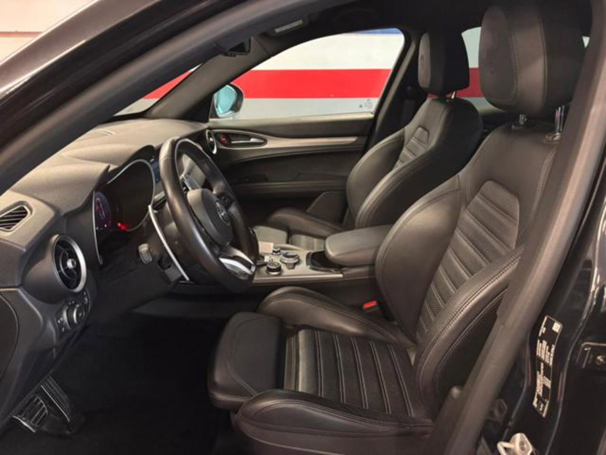 Alfa Romeo Stelvio Stelvio 2.2 Turbodiesel 210 CV AT8 Q4 Veloce (7)