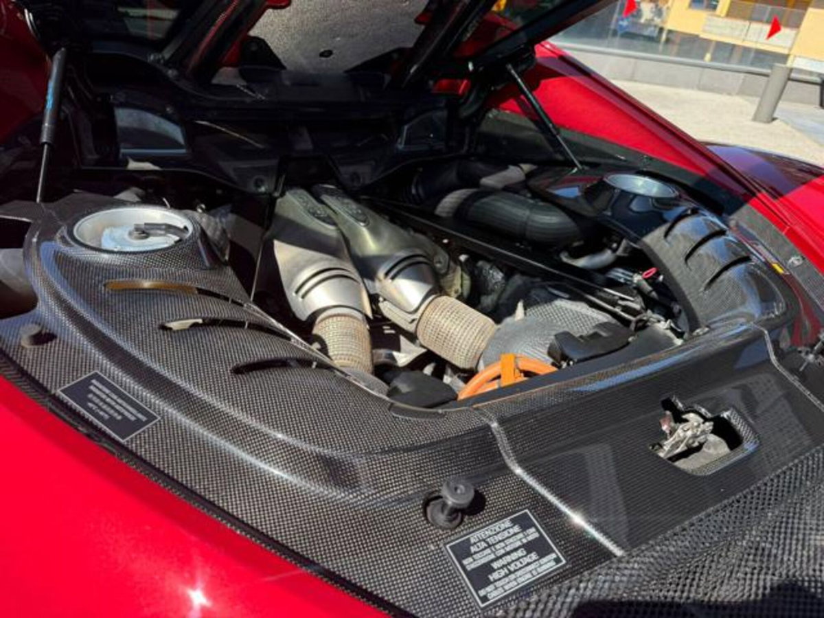 Ferrari 296 Coupé 3.0 GTB (16)
