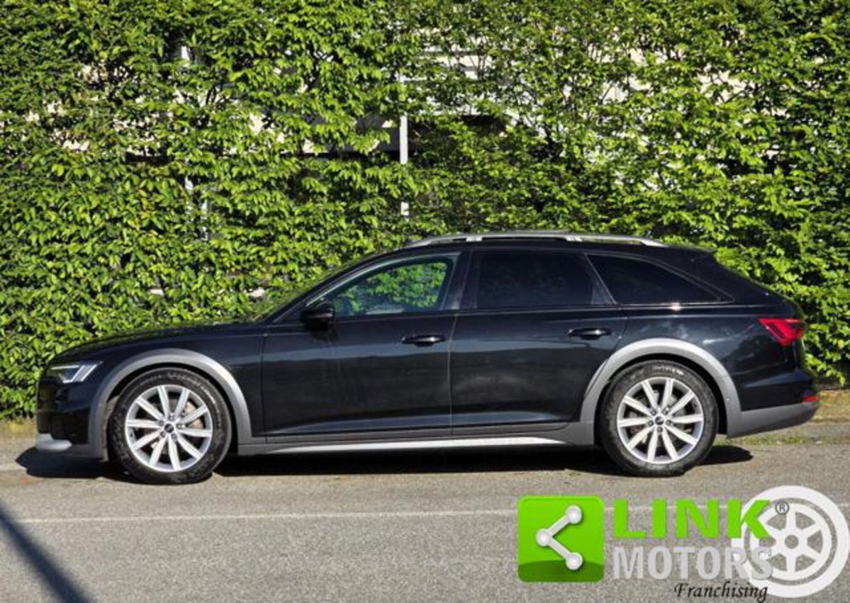 Audi A6 Allroad 45 3.0 tdi mhev 48V quattro 245cv s-tronic (19)
