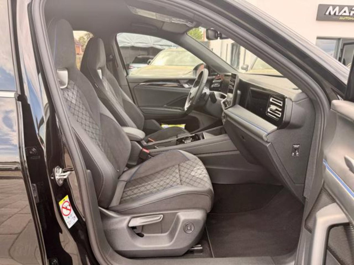 Volkswagen Tiguan Allspace 2.0 tdi R-Line 150cv dsg (10)
