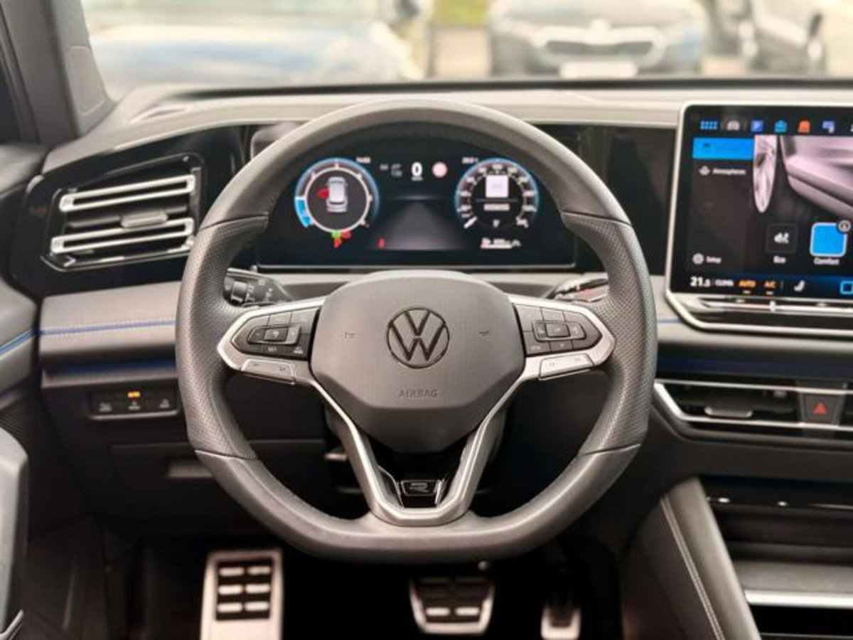 Volkswagen Tiguan Allspace 2.0 tdi R-Line 150cv dsg (12)