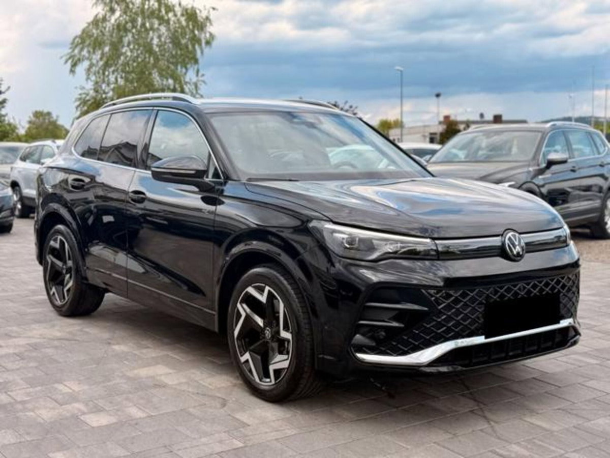 Volkswagen Tiguan Allspace 2.0 tdi R-Line 150cv dsg (2)