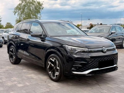 Volkswagen Tiguan Allspace 2.0 tdi R-Line 150cv dsg (2)