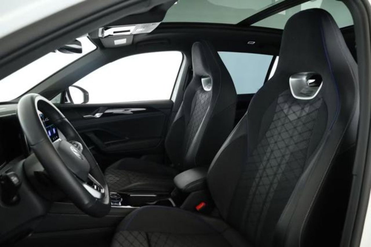 Volkswagen Tiguan Allspace 2.0 tdi R-Line 150cv dsg (10)